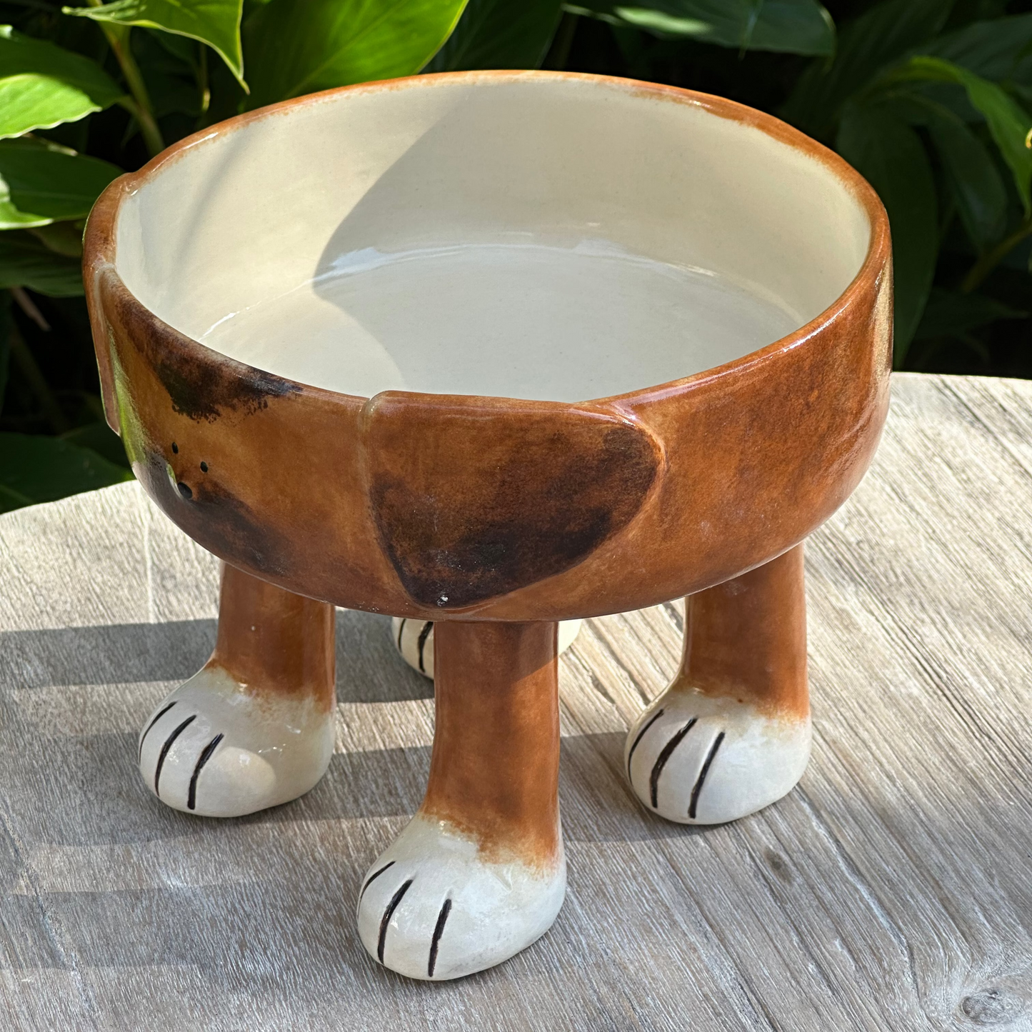 Dog Bowl with Legs (pre-order only)